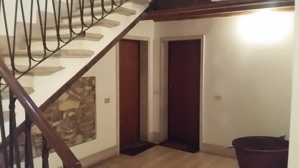 Appartement Ai Filippini à Vérone Extérieur photo